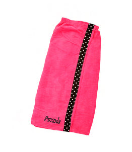 Monogrammed Spa Wrap Hot Pink With Black Polka Dot Trim Monogrammed Spa Wrap Hot Pink With Black Polka Dot Trim