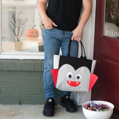 Personalized Character Totes Count Vlad